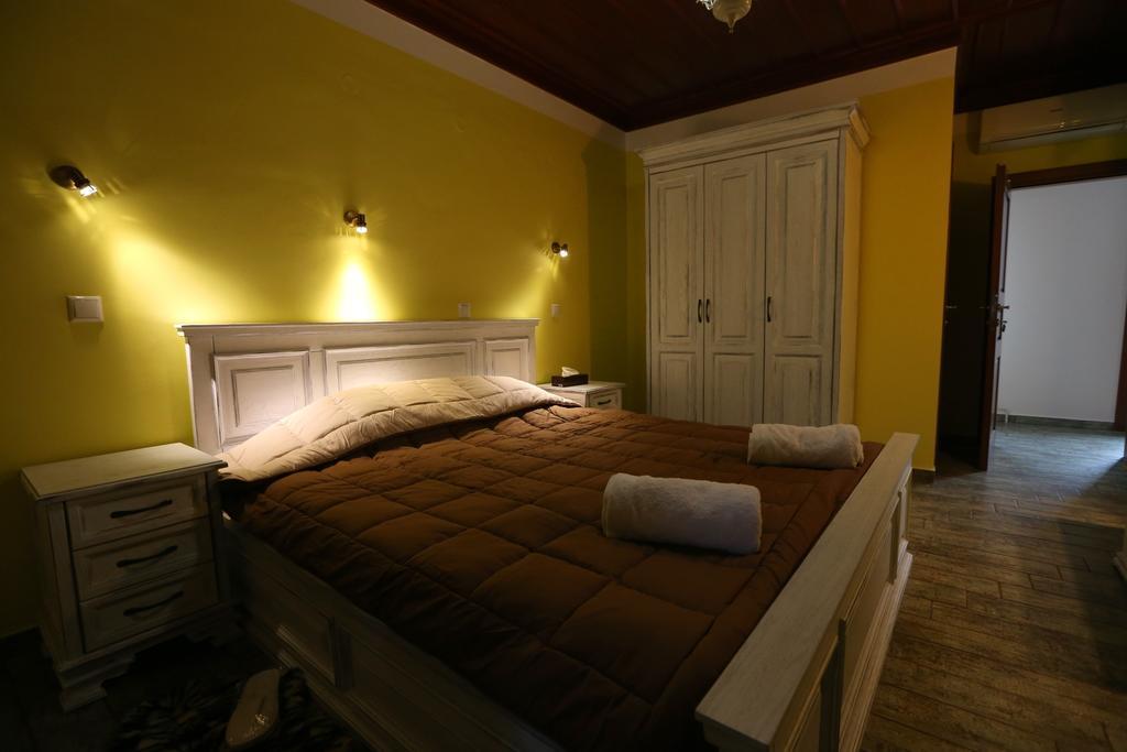 Neromylos Nikisiani Ruang foto